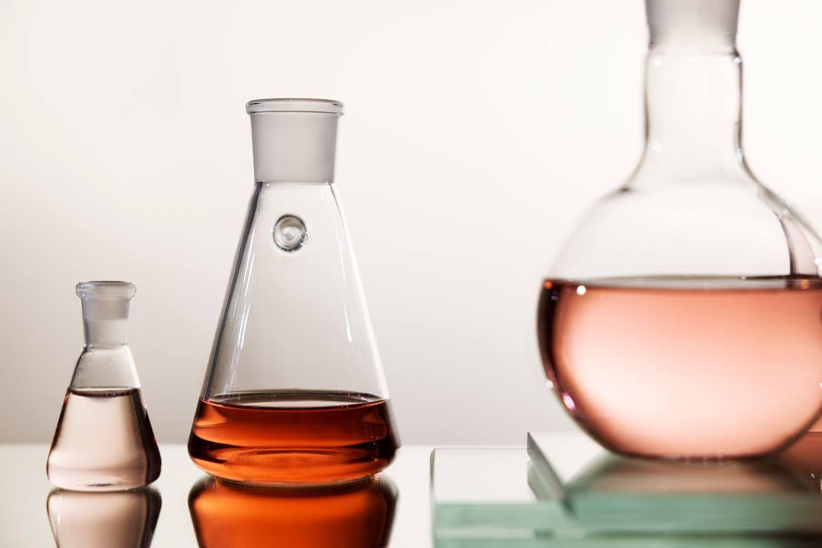 laboratory-glassware-with-colored-liquid-arrangement.jpg