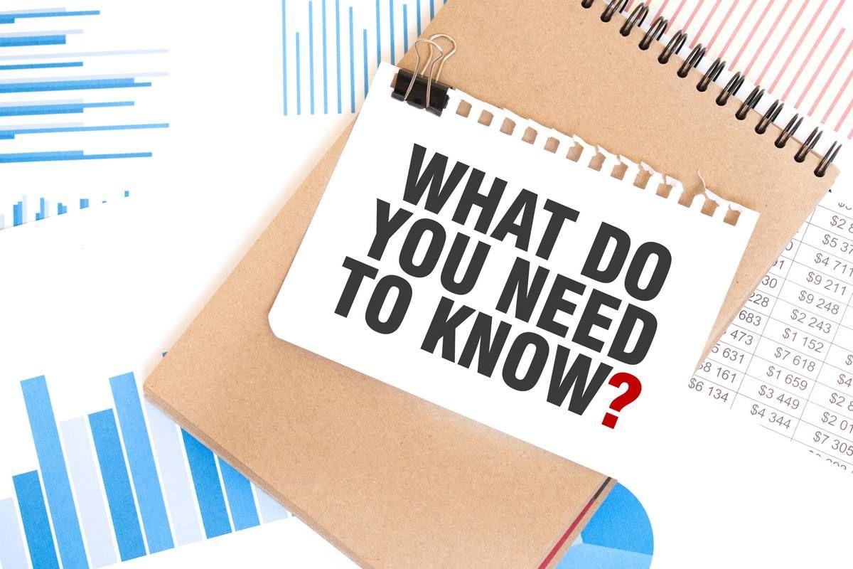 text-what-you-need-know-white-paper-sheet-brown-paper-notepad-table-with-diagram-business-concept.jpg